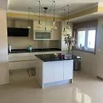Welcoming House With Terrace And Garden In Barra De Mira Vakantiehuis *