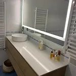 Welcoming House With Terrace And Garden In Barra De Mira *