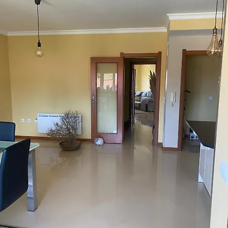Welcoming House With Terrace And Garden In Barra De Mira Vakantiehuis *