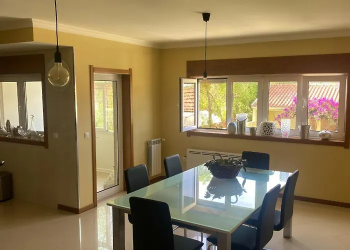 Welcoming House With Terrace And Garden In Barra De Mira Σπίτι διακοπών