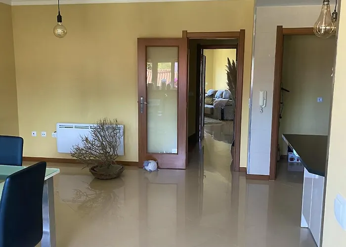 Welcoming House With Terrace And Garden In Barra De Mira Σπίτι διακοπών