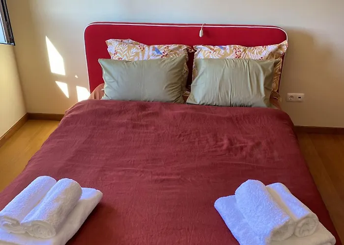 Welcoming House With Terrace And Garden In Barra De Mira Σπίτι διακοπών Areao