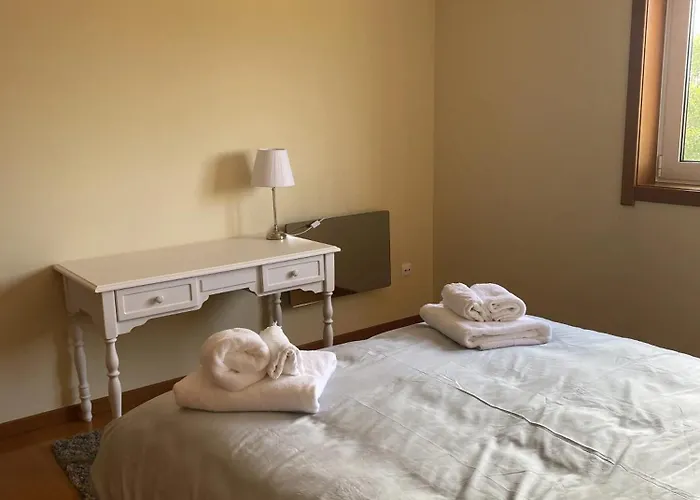 Welcoming House With Terrace And Garden In Barra De Mira * Areao